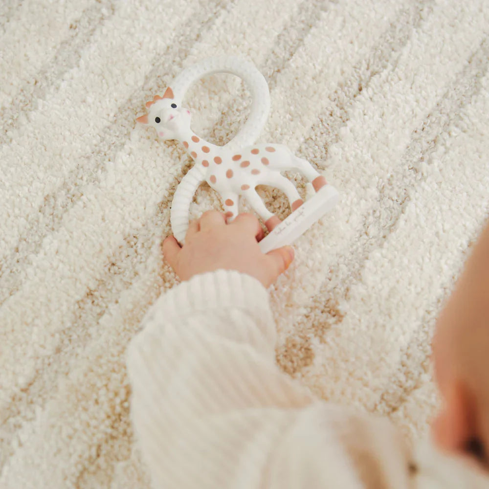 Kruajtëse dhëmbësh Sophie la Girafe - Modeli 1