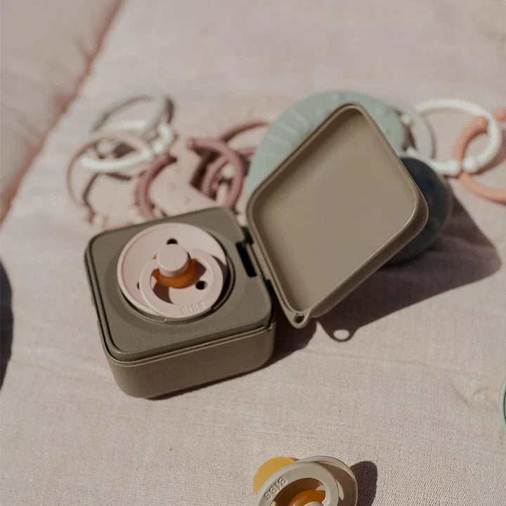 Kuti për biberonë BIBS Pacifier