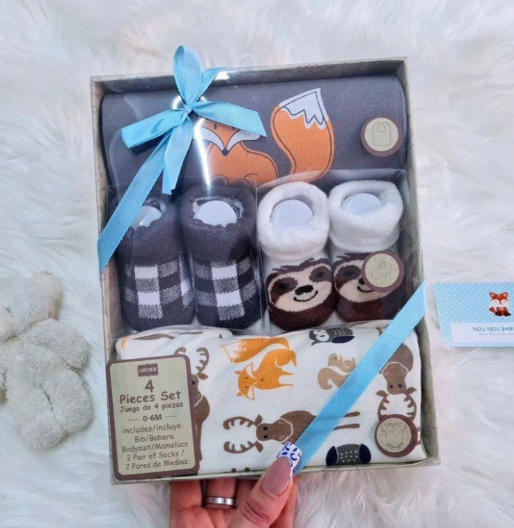 Set Veshje për Bebe 1/4