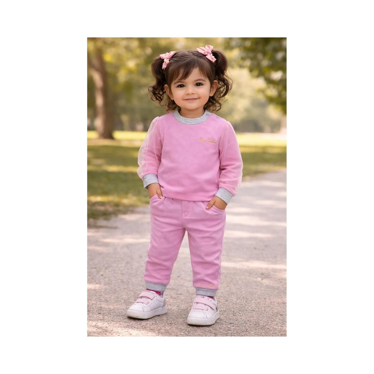 Set sportiv për vajza Pierre Cardin – rozë me detaje elegante (2 pjesë)