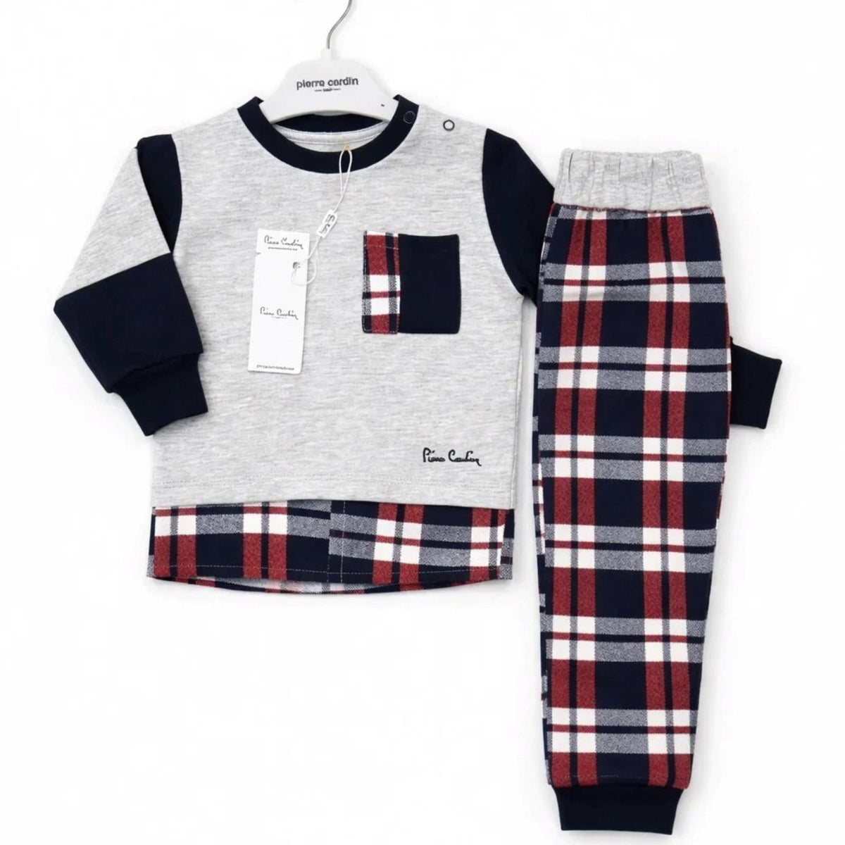 Set për bebe Pierre Cardin me motive katrore – stil klasik &amp; komod