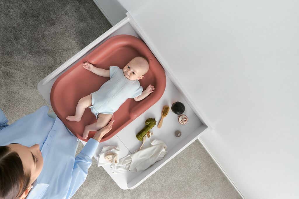 Anex Tumi – Ndërruese ergonomike për ndërrimin e bebes, waterproof & ultra-lightweight