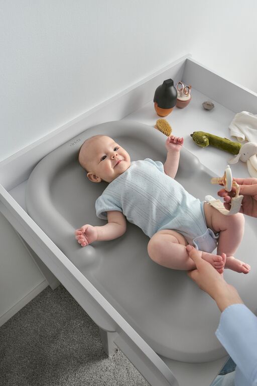 Anex Tumi – Ndërruese ergonomike për ndërrimin e bebes, waterproof & ultra-lightweight
