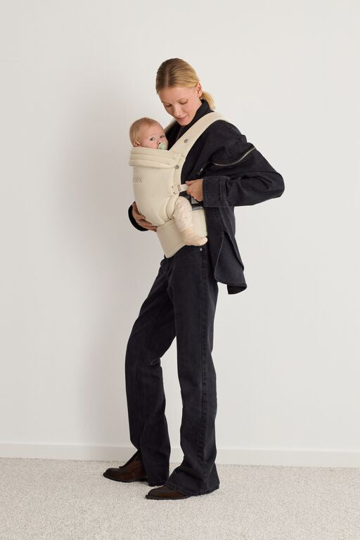 Kangur për bebe Anex WhizHug (baby carrier), ergonomik, nga newborn deri toddler