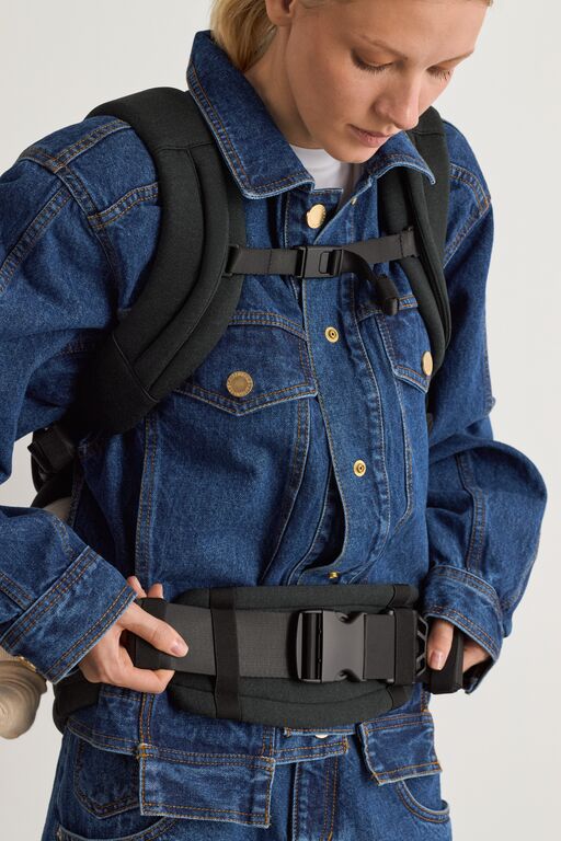 Kangur për bebe Anex WhizHug (baby carrier), ergonomik, nga newborn deri toddler