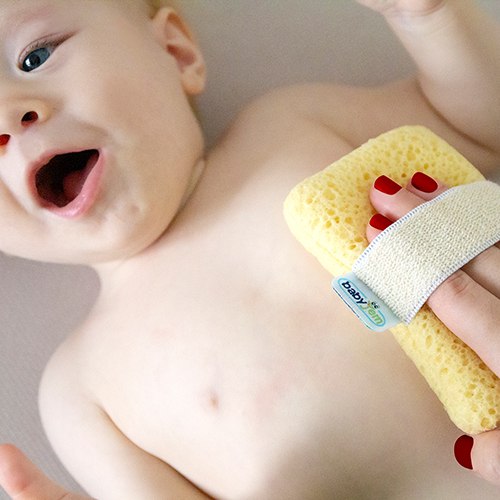 Shpuzë për Pastrimin e Bebes