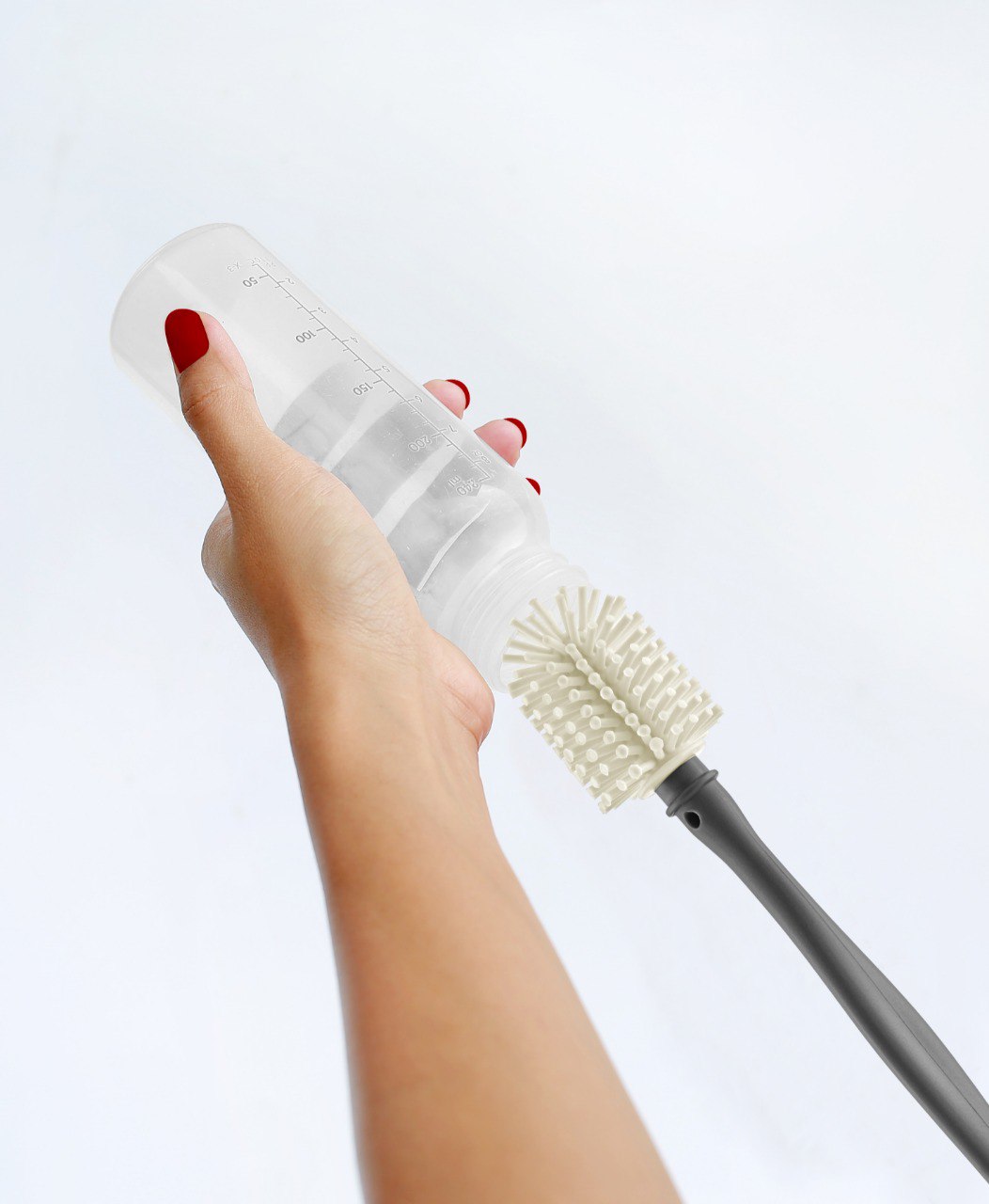 Brushë për Pastrimin e Shisheve - 27cm